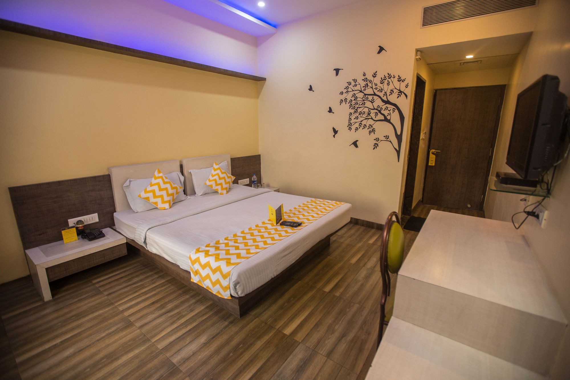 Capital O Swan Paradise Indore Exterior foto